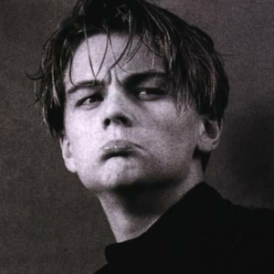 张柏芝扒开双腿
