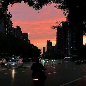 越南少妇拳交瓶巨大
