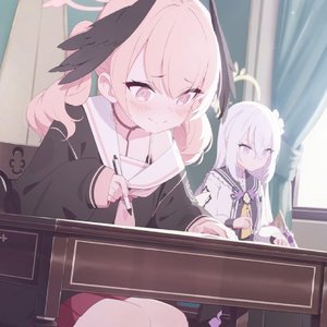 国产操丝袜大奶妹
