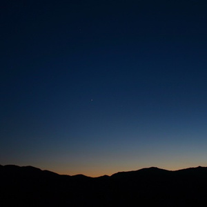 大鸡巴放在女生屁眼视频
