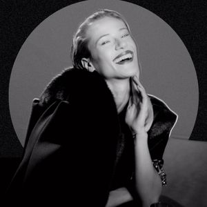 美女漏阴视频在线观看
