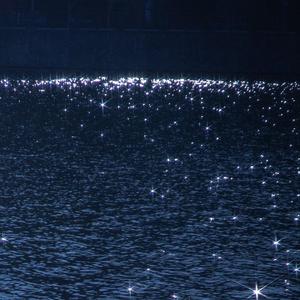 娇小japansex侵犯日本
