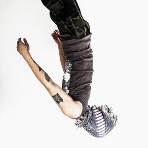 人妻尝试两根一起进3p电影
