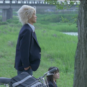 唐舞桐被❌吸乳脱内内游戏
