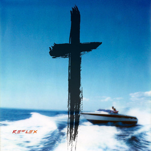 偷拍舞蹈生换内裤
