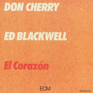 扒开老师衣服吃她的奶头动漫
