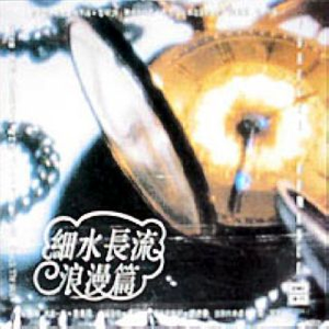 光屁股口交熟妇
