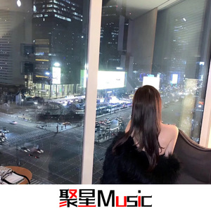 翔霖脱裤子让我c了一夜
