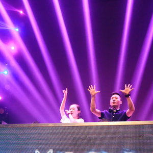 与子伦勾搭对白视频观看
