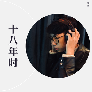 欧洲男青年撒尿自慰Gay
