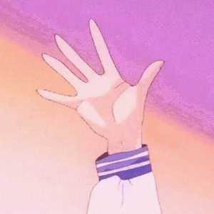 一边洗澡一边被c捏奶头视频
