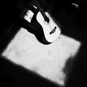 丈母娘和女婿的三级片看一下
