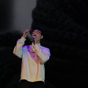 大荫蒂女人毛多高潮史诗级喷潮
