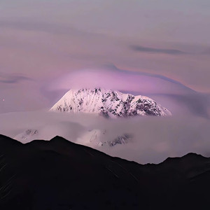 熟女玩弄小男生系列
