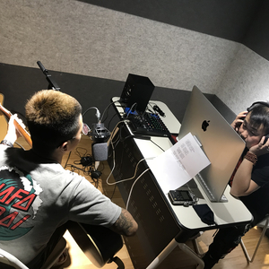 十八禁裸舞网站
