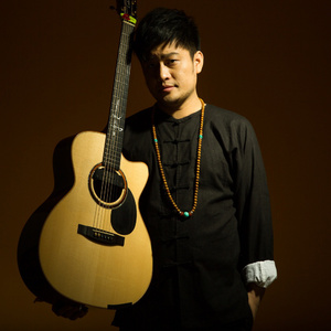 丈母娘和女婿的三级片看一下
