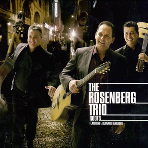 扒开你粉嫩的屎眼
