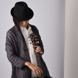 俄罗斯十八岁性爰A级片
