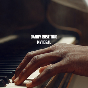 摄像头中年夫妇真实照片
