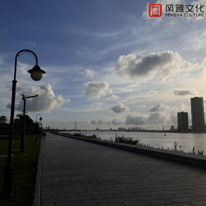 女人自慰🔞色情
