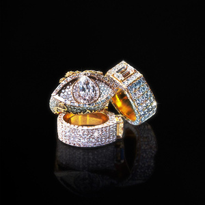 中国肏屄视频三级片
