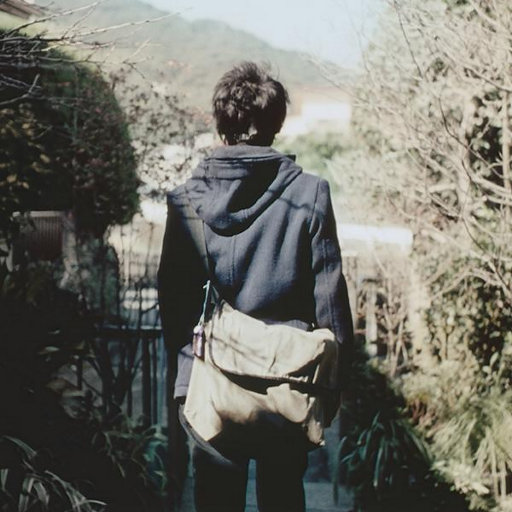 别揉我胸⋯啊⋯嗯～皇上视频
