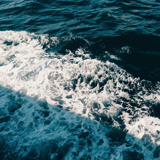 国产艳妇日韩一区
